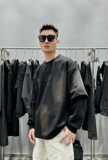 BLACK LAYERED SWEATSHIRT